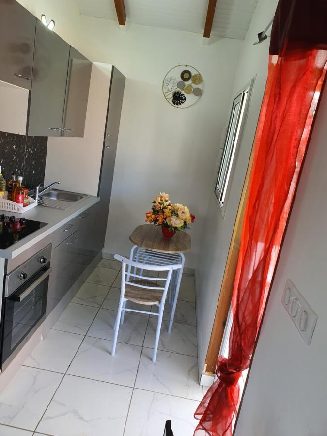 Bungalow Vacances Sainte-Rose Exteriér fotografie